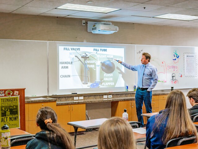 JSerra classroom